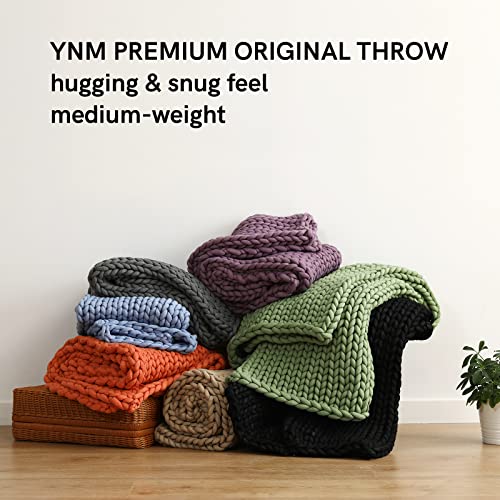 YnM Chunky Throw Blanket, Medium-Weight, Hand Knitted, Skin Friendly, Ventilated and Breathable, Machine Washable, Home Décor Piece for Couch, Sofa and Bed (White, 40x50 Inch)