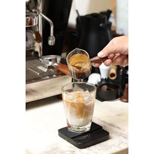 WALNUT COFFEE 75ml Colored Espresso Shot Glass Double Spouts with Walnut Handle, Measuring Triple Pitcher Milk Cup with 2 Spouts, Coffee Measuring Cup Glass with Walnut Handle for Barista (Clear)
