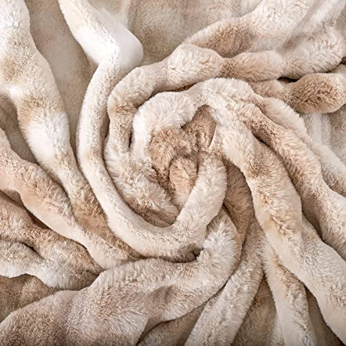 NEXHOME PRO Faux Fur Throw Blanket+2x18 x18 Pillow Cover Set, Luxury Soft Warm Fuzzy Cozy Fluffy Fleece Blankets for Women Checkboard 50"x60",Comfy Ruched Blanket for Sofa Couch Bed Décor Beige Cream