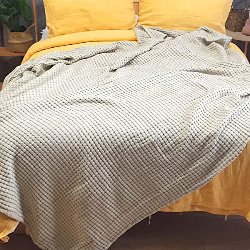 DerF HOME Waffle Weave Throw Blanket for Couch with Wash and Drawnwork Technique Tan Blanket Sofa, Soft Decorative Lightweight All Seasons(50x60 inches, Khaki/Light tan)