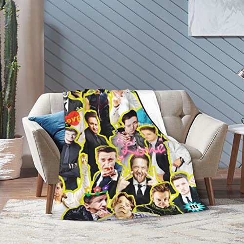 Blanket Jeremy Renner Soft and Comfortable Warm Fleece Blanket for Sofa, Office Bed car Camp Couch Cozy Plush Throw Blankets Beach Blankets