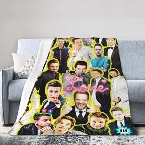 Blanket Jeremy Renner Soft and Comfortable Warm Fleece Blanket for Sofa, Office Bed car Camp Couch Cozy Plush Throw Blankets Beach Blankets