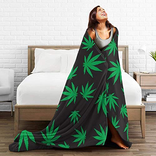 PNNUO Flannel Fleece Blanket-Leaf Weed Blanket Throw,All-Season Plush Blanket Comfortable & Warm for Couch Bed Or Men Women 50"X40"