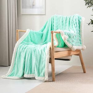 exclusivo mezcla tassel fleece throw blanket for couch, sofa, bed, soft wrap poncho blanket, lightweight and warm (50x70 inches, light green)