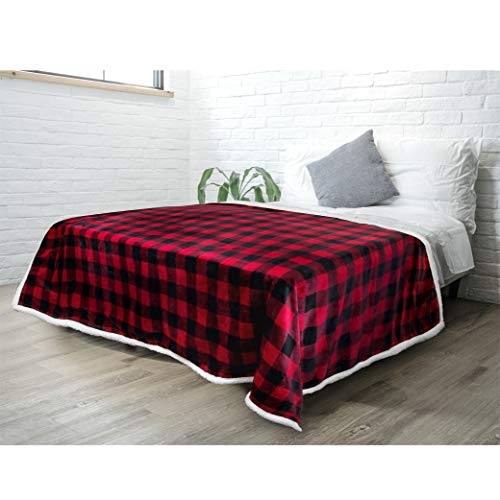 PAVILIA Buffalo Plaid Sherpa Blanket Throw Twin | Fuzzy Red Black Checkered Flannel Fleece Blanket for Couch Bed | Fluffy Warm Soft Christmas Plush Microfiber Blanket | 60x80