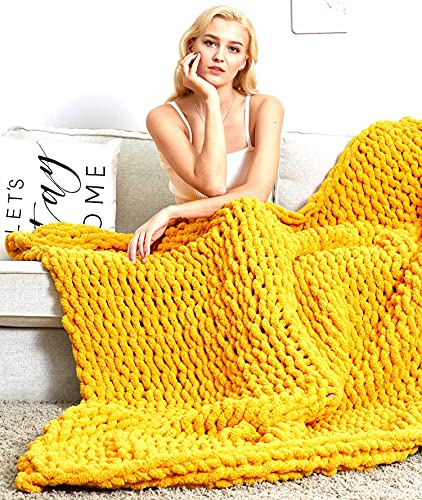 APIXO Chunky Knit Blanket Chenille Throw 60''x 80''- Tight Braided Thick Cable Knit Throw for Sofa or Bed - 100% Hand Made Chenille Weighted Blanket, Ginger-152x200cm