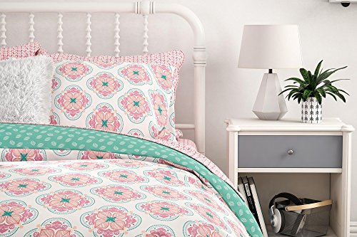 Little Seeds Cora 7 Piece Full Bedding Set