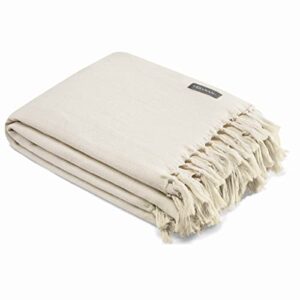 vera wang - throw blanket, luxury cotton bedding, lightweight home decor for all seasons (twill fringe natural beige, throw) 50" x 60"