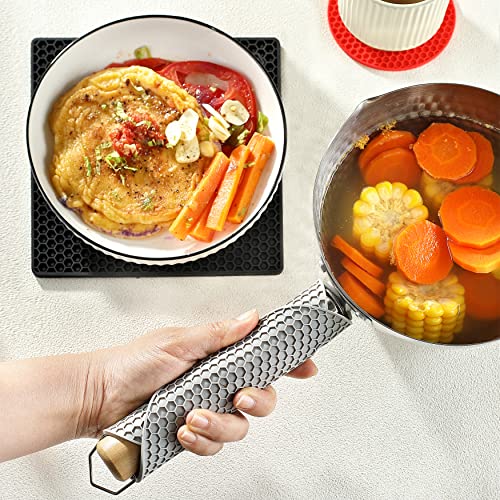 Silicone Trivet Mat, Vituer 4PCS Trivets for Hot Dishes, Non-Slip & Heat Resistant Kitchen Hot Pads for Countertops & Table, Food Grade Silicone & BPA Free Kitchen Trivet - (1 Squared + 3 Round)