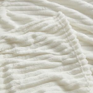 Nestl Soft King Size Blanket – Cozy Bed Blankets King Size, Warm King Blanket, Lightweight King Size Blankets for Bed, Cut Plush Fleece Blanket King Size, White King Size Fuzzy Blanket 108 x 90 Inches