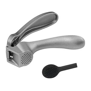 garlic press, garlic mincer easy-squeeze ergonomic handle, rust proof, no need to peel, professional ginger press & garlic crusher with handy cleaning brush- dishwasher safe