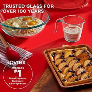 Pyrex Smart Essentials 3-Piece Glass Prep Set, 4-QT Glass Mixing Bowl with lid and 2-Cup Measuring Cup, Dishwasher, Microwave and Freezer Safe, Essential Kitchen Tools