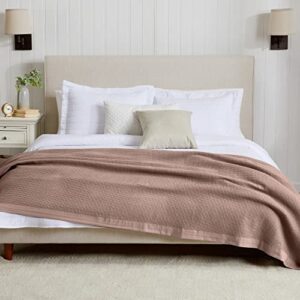 Great Bay Home 100% Cotton Rose Waffle Weave King Blanket | Lightweight and Breathable | Soft Versatile Redwood Bed Blanket | Perfect for Layering Cotton Blanket | Hazel Collection