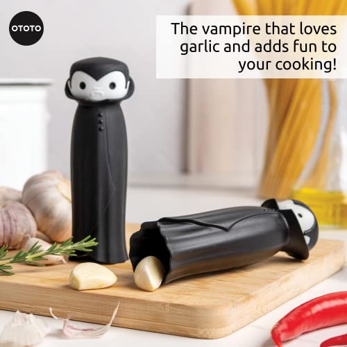 OTOTO Drac N' Roll Vampire Garlic Roller, Silicone Garlic Peeler Tube - Garlic Peeler Silicone Tube Roller for Halloween - Kitchen Gadget for Garlic, Garlic Tube, Garlic Roller Peeler, Garlic Tool