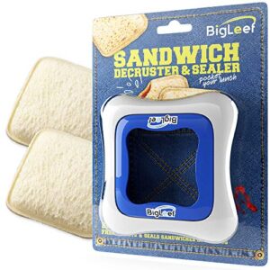 sandwich cutter, sealer and decruster for kids - remove bread crust, make diy pocket sandwiches - non toxic, bpa free, food grade mold - durable, portable, easy to use (square)