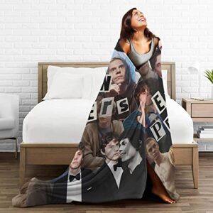 MEROHORO Evan Peters Collage Blanket (3 Sizes), Warm, Lightweight & Cozy, Super Soft & Comfy Flannel Blanket, Fleece Blanket, Microfiber Anti-Pilling Plush Blanket for Couch, Bed, Sofa, 60"x50"