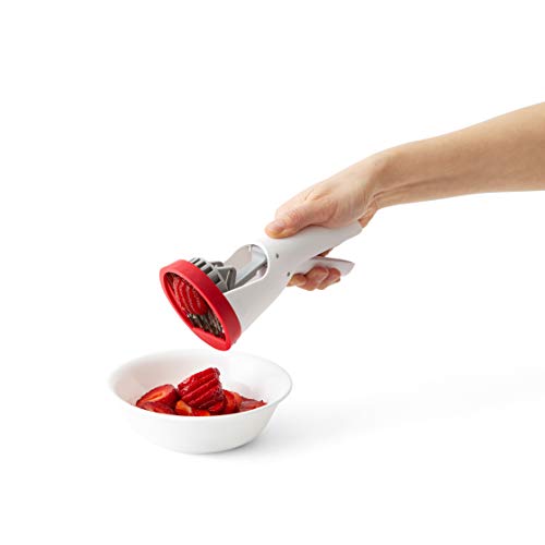 Chef'n Hand-Held Slicer Strawberry Slicester, Cherry/Meringue