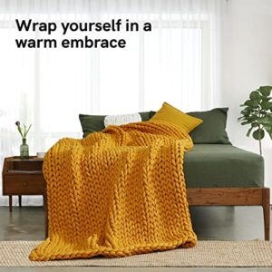 YnM Weighted Blanket, Handmade Chunky Yarn Knitted Design, Soft and Cozy, Temperature Regulating and Breathable, Machine Washable Throw for Sleep or Home Decor (Yellow Fusion, 50x60 Inch, 10lbs)