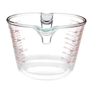 AmazonCommercial Glass Measuring Cup, 8 Cup Capacity (2 Liters)