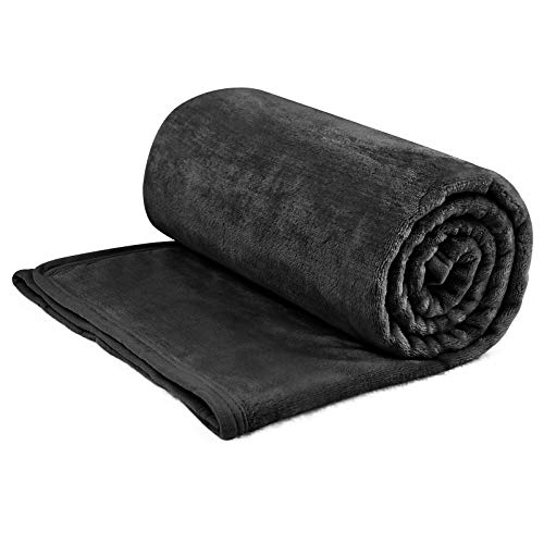 EIUE Comfortable Black Throw Blanket,Small Travel Blanket for Airplane,Soft Car Blanket for All Seasons