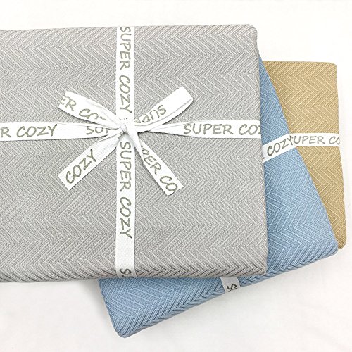 GOHD Super Cozy 100% Bamboo Fiber Blanket. Ultra Softness and smothness Like Silk. Cooling Blanket Absorbs Body Heat to Keep Cool on Warm Night (Queen, Silver Grey)