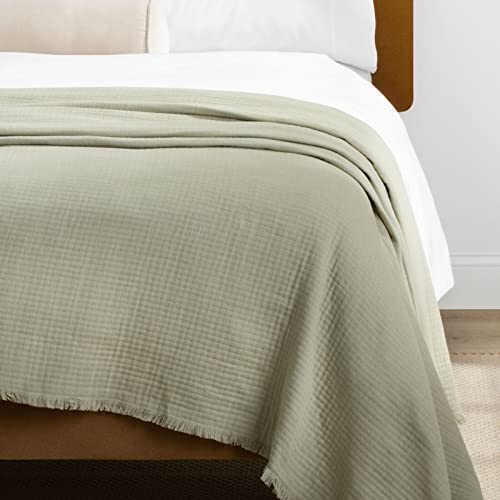 Nate Home by Nate Berkus Cotton Matelasse Blanket | with Fringe Detail, Breathable, All-Season Throw, Decoration for Bedding from mDesign - King, Lichen (Sage Green)