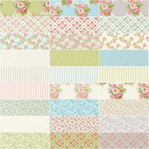 Brenda Riddle Cottage Linen Closet Honey Bun 40 1.5-inch Strips Moda Fabrics 18730HB