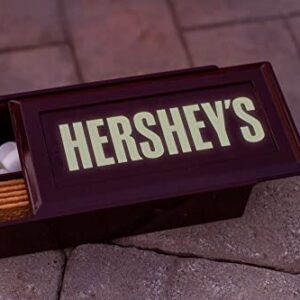 Glow-In-The-Dark HERSHEY’S S’mores Caddy