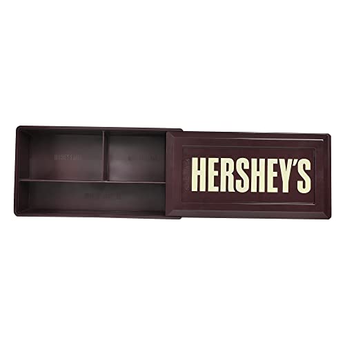 Glow-In-The-Dark HERSHEY’S S’mores Caddy