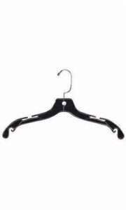 plastic dress hangers in black 17 inch with chrome swivel hook - pack of 100