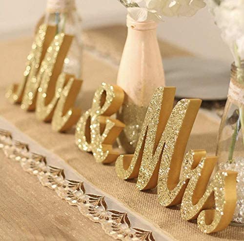 Mr and Mrs Signs Wedding Table Decorations, Wooden Freestanding Letters for Photo Props, Rustic Wedding Decoration, Anniversary Wedding Shower Gift (Golden)