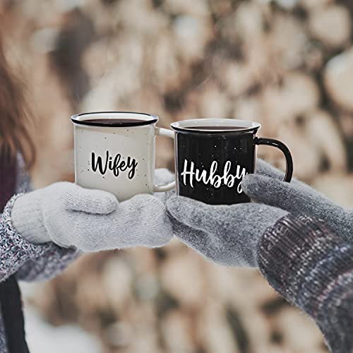 MAINEVENT Wifey Hubby Mugs Set of 2 Coffee Mug, Bride Groom Mug Set Wedding Gift to Give, Couples Coffee Mug Set Quote, Newlywed Coffee Mugs Gift Set, Mr Mrs Mugs for Married Couple