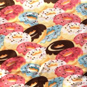 Donuts on Donuts Anti-Pill Premium No-Sew Throw Fleece Fabric Kit (72x60)