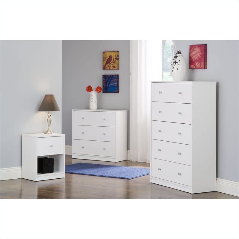 Pemberly Row Contemporary 3 Drawer Chest Dresser in White