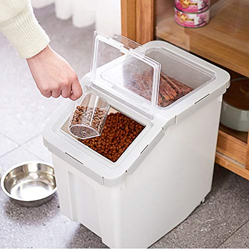 PENCK Dog Food Storage Container Rice Dispenser Cat Pet Food Storage Bin Airtight Plastic flour Holder Cereal Grain Organizer Box with Locking Lid, Measuring Cup, Scoop & Wheels, 5-6kg Capacity, Grey, Small