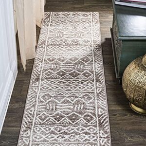 jonathan y moh503a-28 amanar tribal geometric area rug for bedroom kitchen living room indoor decor non shedding, 2 x 8, brown/ivory, (jmoh503a28)