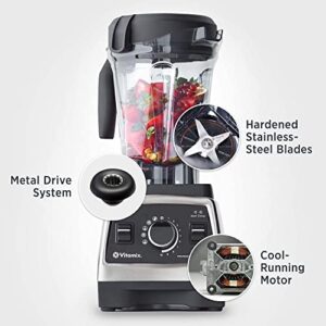 Vitamix Pro 750 Heritage Series, Professional-Grade, 64 oz. Low-Profile Container Bundle with The Vitamix Cookbook - 250 Delicious Whole Food Recipes (Pearl Gray)