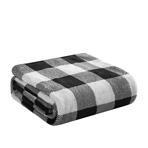 Dearfoams 4 Piece Buffalo Plaid Soft Comforter Set Includes a Comforter,Throw and 2 Eyemasks,Black and White, Full, 76"x86"