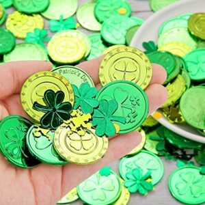 250 Pieces St. Patrick's Day Shamrock Coins 3-Leaf and 4-Leaf Lucky Coins Green and Plastic St. Patrick Confetti Green Table Confetti for St. Patrick's Day Party Decoration Supplies