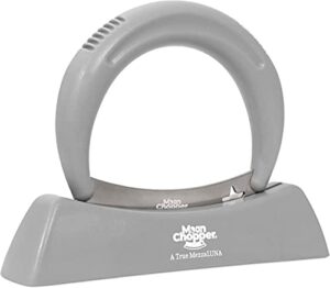 a true mezzaluna chopper, 5.5" rust-resistant stainless steel, pizza cutter, salad cutter, food chopper, rocker knife with a sharp mincing blade, crescent-moon shaped safety handle, dishwasher safe