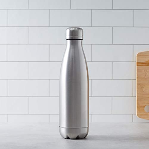 Amazon Basics 0.5L / 16.9 Fl. Oz. Stainless Steel Sport Water Bottle with Vacuum Sealed, Leak-Proof Lid