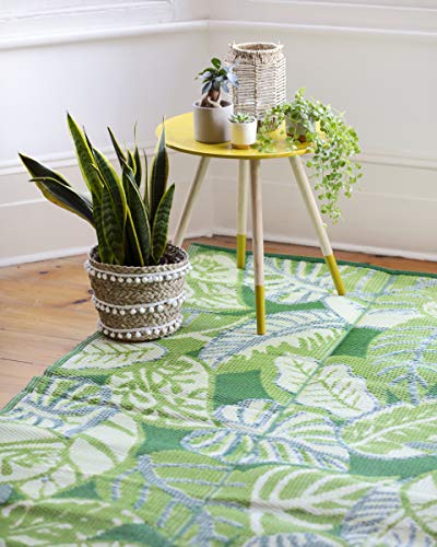 Talking Tables Green Tropical Palm Leaf Waterproof Outdoor Rug | Plastic, Lightweight & Non Slip Mat with Double-Sided Jungle Leaves Pattern | for Garden, Patio, Decking, Bathroom, Utility, Picnic