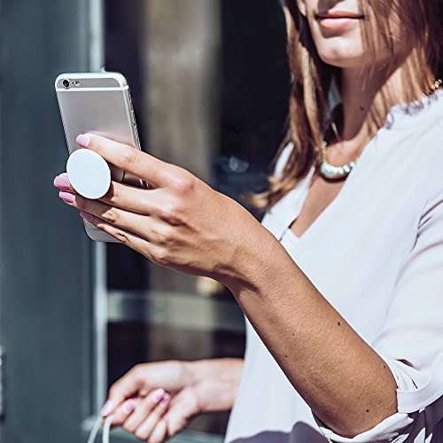 Rainbow Pineapple Pattern Black PopSockets Swappable PopGrip