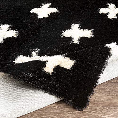 Artistic Weavers Modern Soft Swiss Cross Shag Area Rug, 5' x 7'6", Black