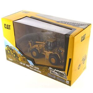 1:64 Scale Caterpillar 988H Wheel Loader - Construction Metal Series by Diecast Masters - 85697 - Functioning Arm and Bucket - Play and Collect - Made of Diecast Metal with Some Plastic Parts