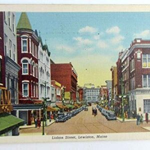 VINTAGE POSTCARD LISBON STREET LEWISTON MAINE car automobile