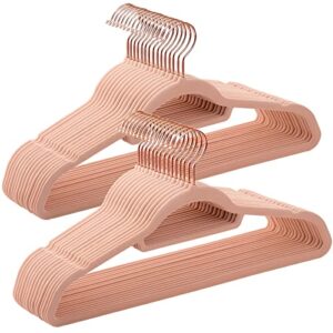 songmics velvet hangers, set of 30 clothes hanger with rose gold swivel hook, non-slip, and space-saving, 0.2-inch thick, 17.1-inch long for coat, shirt, dress, pants, tie, light pink ucrf21pk30