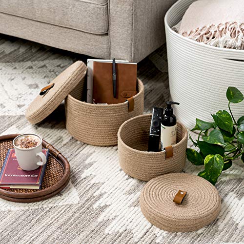 DENJA & CO Round Baskets with Lids - Set of 2 Decorative Jute Baskets with Lids for Organizing - Natural Jute Rope Lidded Baskets with Genuine Leather Tabs - Storage Baskets with Lids