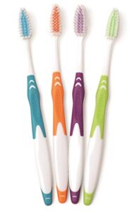 freshmint (100 pack) individually wrapped premium toothbrushes, oversized easy grip rubber handle, soft multi color nylon bristles, bulk packed, no cutting or tearing apart required.