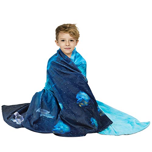 Shark Throw Blanket, Cool Super-Soft Extra-Large Shark Blanket for Kids, Boys, Girls, Adults, and Children, Fleece Shark Blanket for Boys (50 in x 60 in) Warm and Cozy Throw for Bed, Crib or Couch